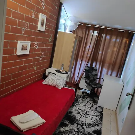 Ochota Forest * ワルシャワ