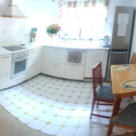 بيت ضيافة Ochota Forest وارسو